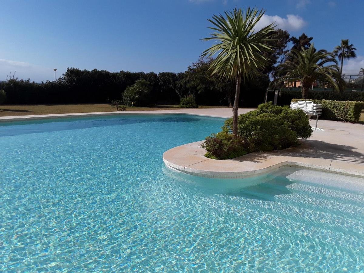 Beachfront Neptuno I, Complex,Views,Pool,Garden, Elviria Marbella Eksteriør billede